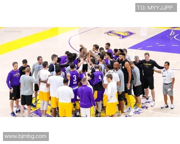 上海网球队节奏争议引发热议球迷与专家各执己见探讨背后原因